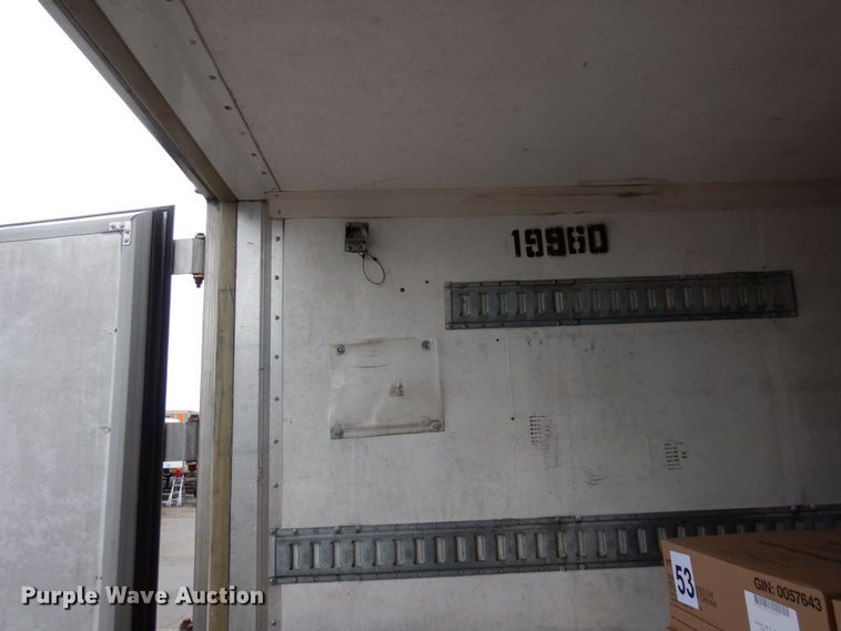 image for item DK2115 2010 Hyundai VR1450022-AS  refrigerated van trailer