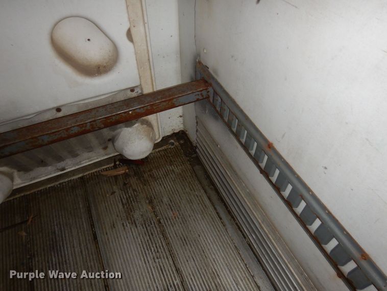 image for item DK2116 2006 Wabash  refrigerated van trailer