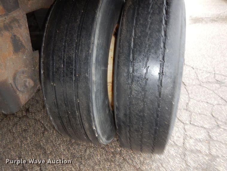 image for item DK2116 2006 Wabash  refrigerated van trailer