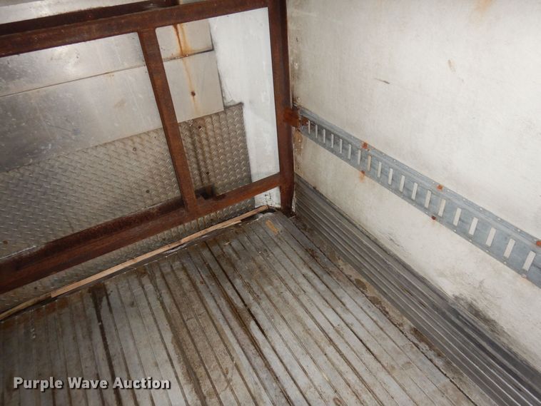 image for item DK2117 2006 Wabash  refrigerated van trailer