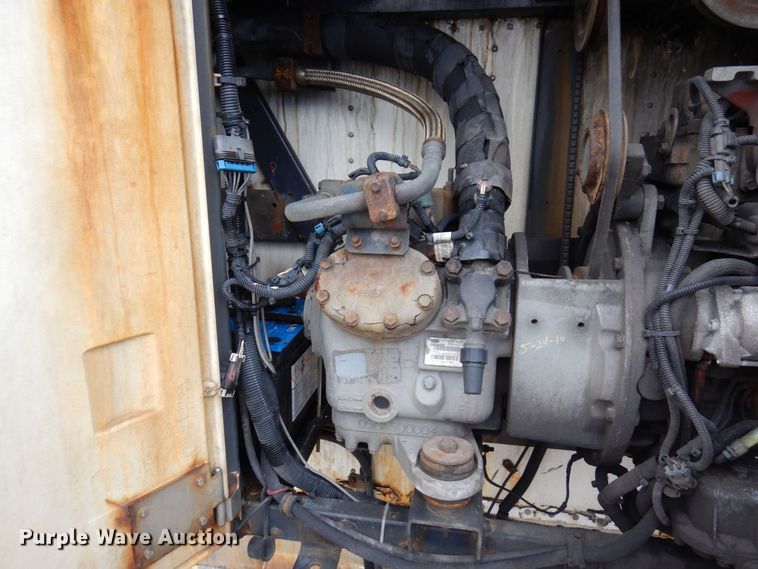 image for item DK2117 2006 Wabash  refrigerated van trailer