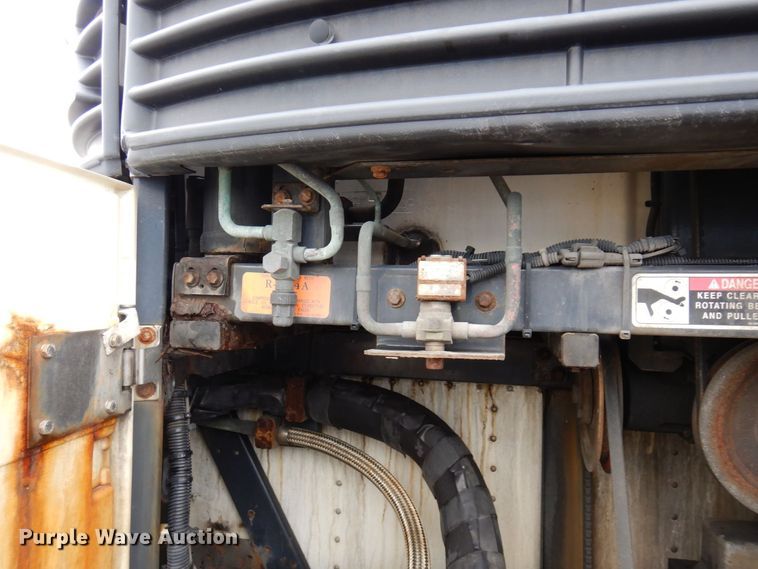 image for item DK2117 2006 Wabash  refrigerated van trailer