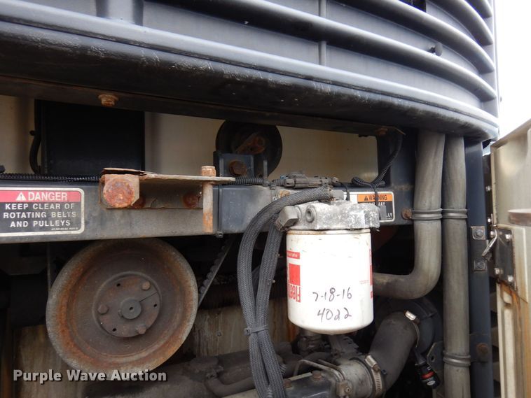 image for item DK2117 2006 Wabash  refrigerated van trailer