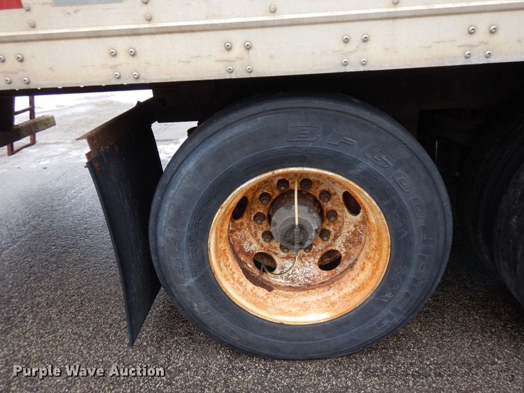 image for item DK2117 2006 Wabash  refrigerated van trailer