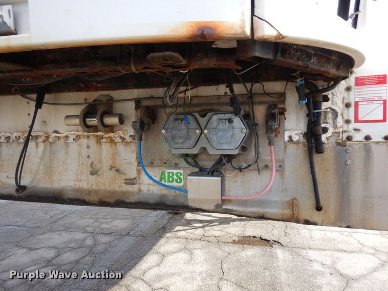 image for item DK2119 2005 Wabash  refrigerated van trailer