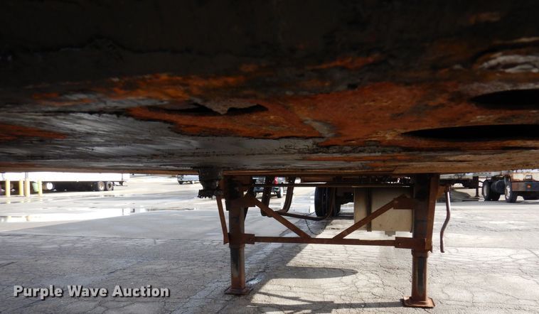 image for item DK2119 2005 Wabash  refrigerated van trailer