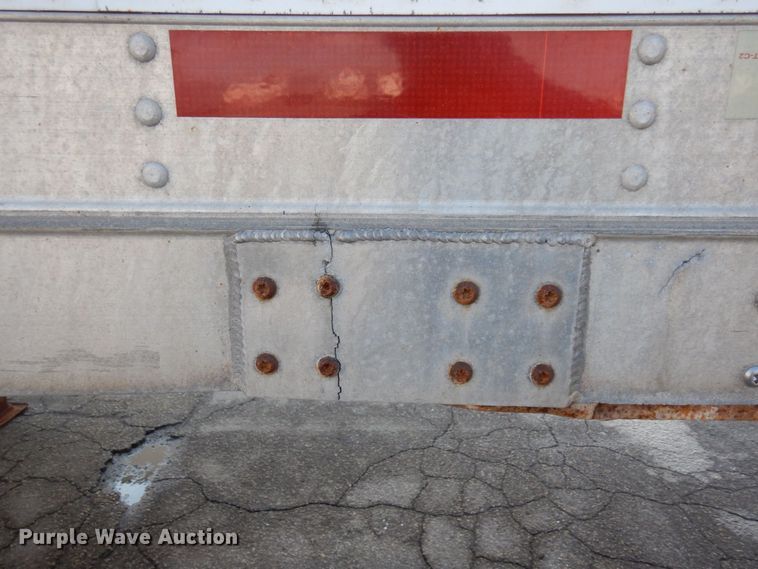 image for item DK2119 2005 Wabash  refrigerated van trailer