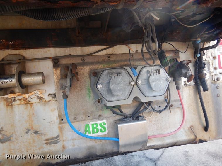 image for item DK2119 2005 Wabash  refrigerated van trailer