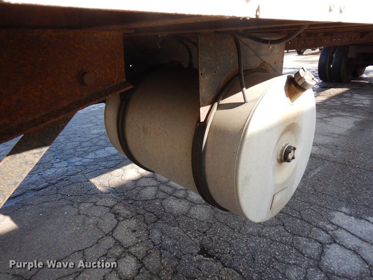 image for item DK2119 2005 Wabash  refrigerated van trailer