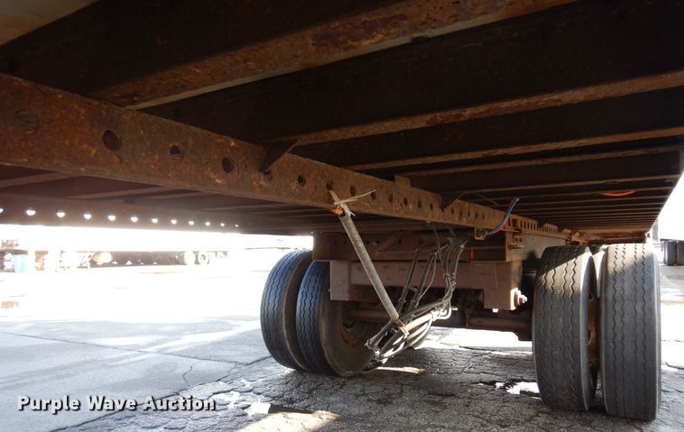 image for item DK2119 2005 Wabash  refrigerated van trailer