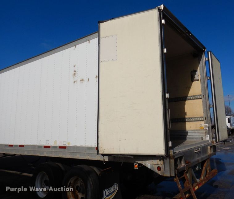 image for item DK2119 2005 Wabash  refrigerated van trailer
