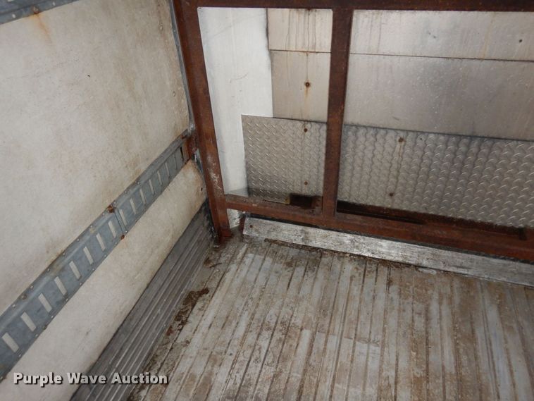 image for item DK2119 2005 Wabash  refrigerated van trailer