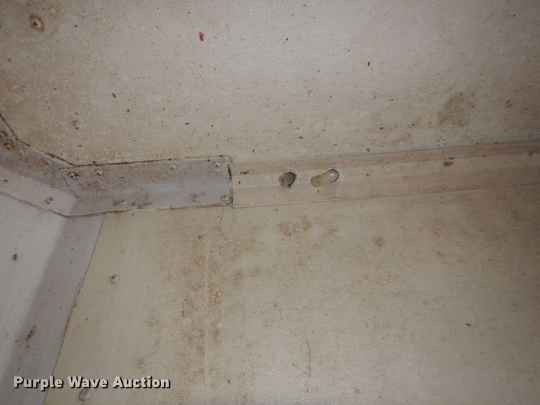 image for item DK2119 2005 Wabash  refrigerated van trailer