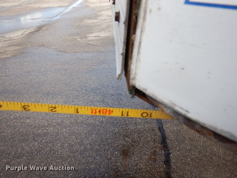 image for item DK2120 1988 Utility  refrigerated van trailer