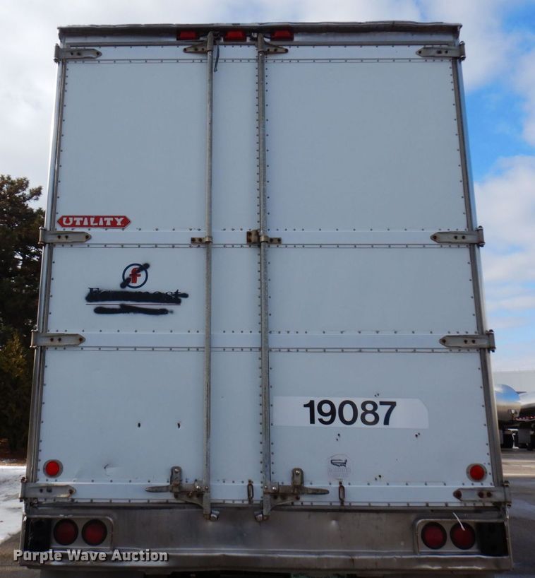 image for item DK2120 1988 Utility  refrigerated van trailer