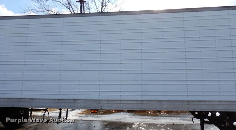 image for item DK2120 1988 Utility  refrigerated van trailer