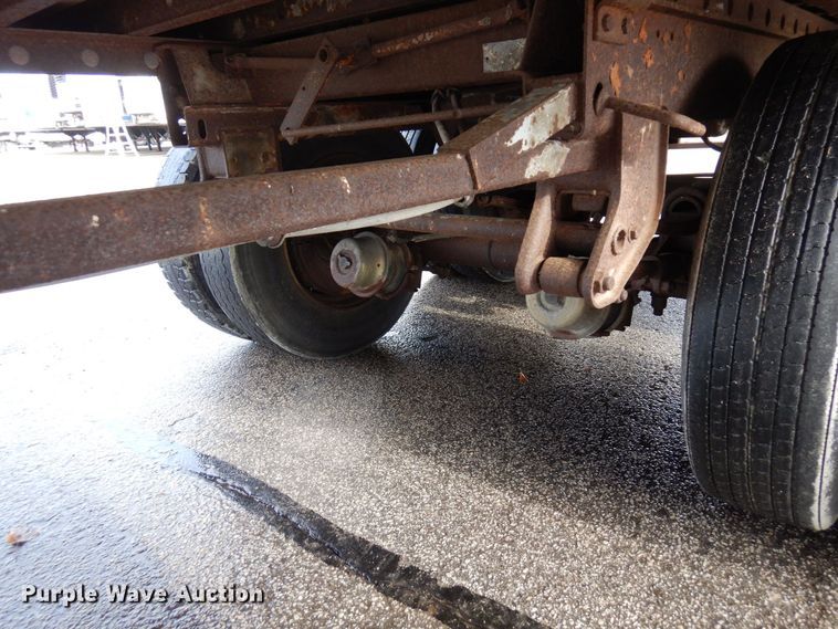 image for item DK2120 1988 Utility  refrigerated van trailer