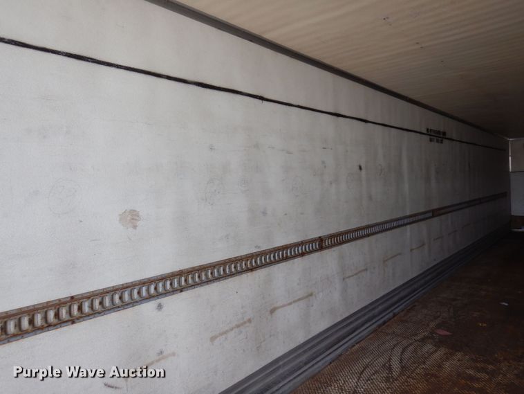 image for item DK2120 1988 Utility  refrigerated van trailer