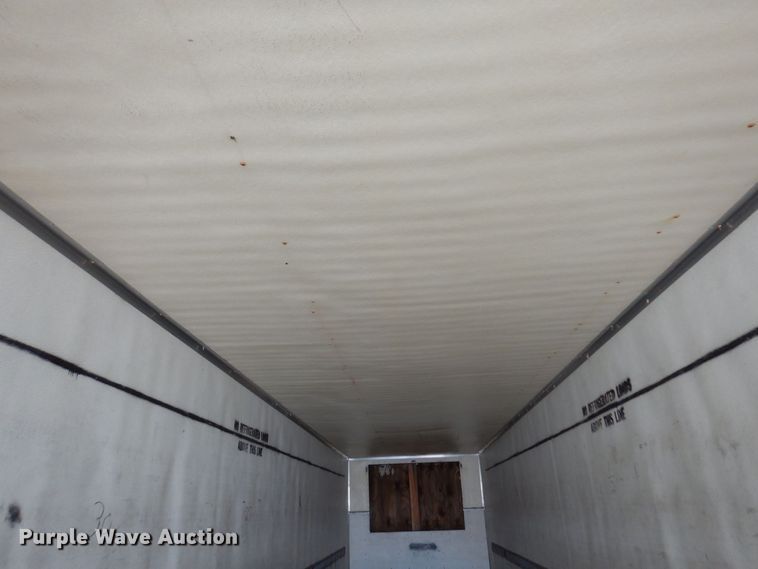 image for item DK2120 1988 Utility  refrigerated van trailer