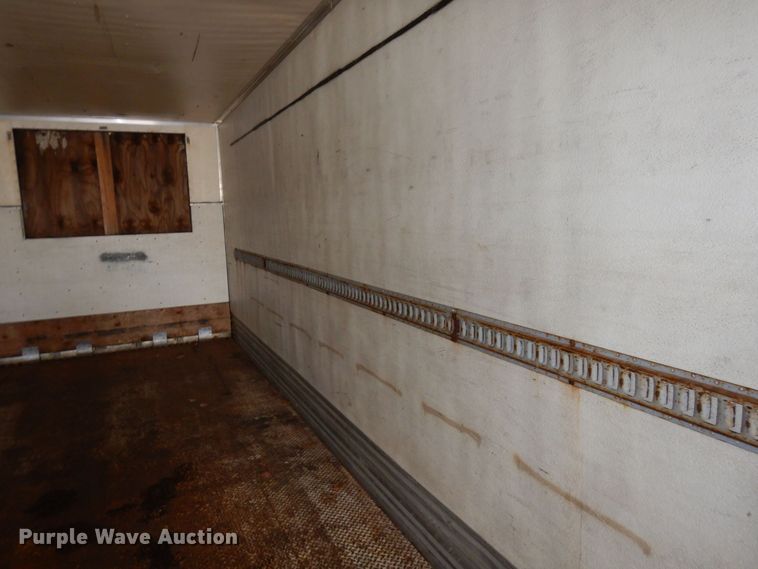 image for item DK2120 1988 Utility  refrigerated van trailer