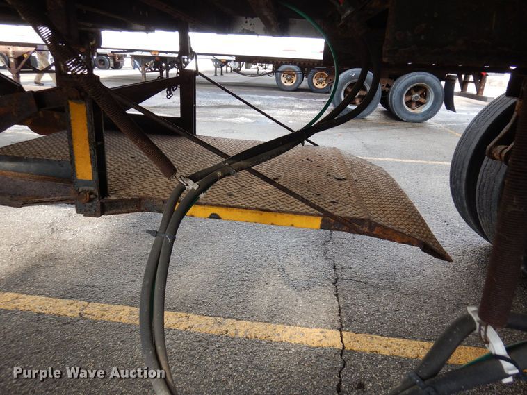 image for item DK2121 1990 Great Dane  refrigerated van trailer