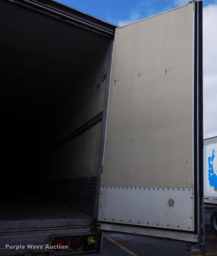 image for item DK2121 1990 Great Dane  refrigerated van trailer