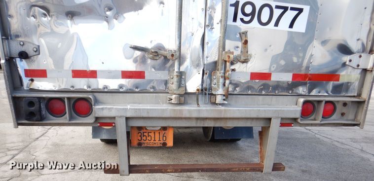 image for item DK2124 1990 Great Dane  refrigerated van trailer