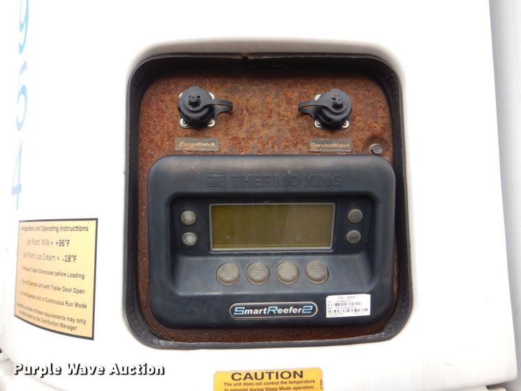 image for item DK2125 2010 Hyundai VR1450022-AS  refrigerated van trailer