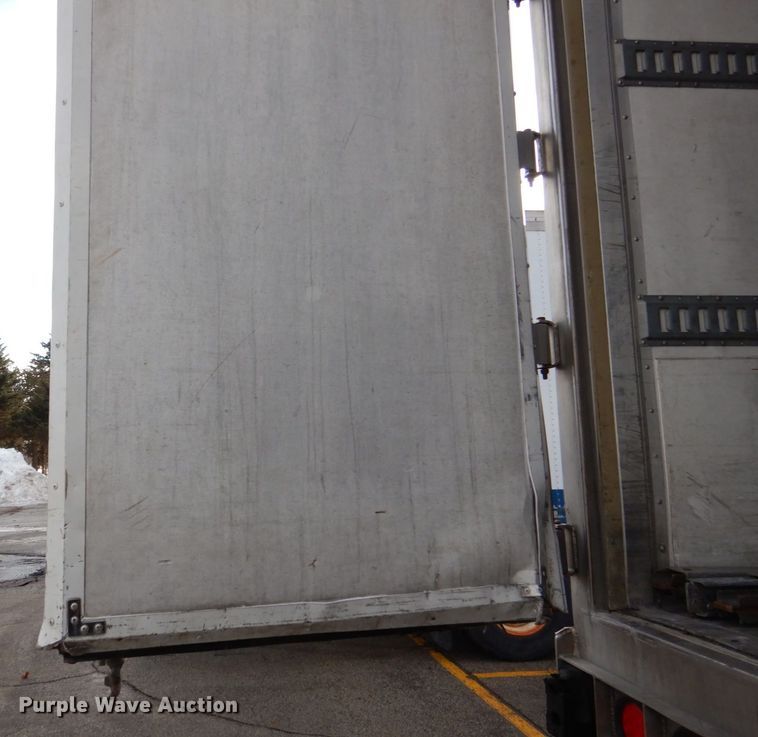 image for item DK2125 2010 Hyundai VR1450022-AS  refrigerated van trailer