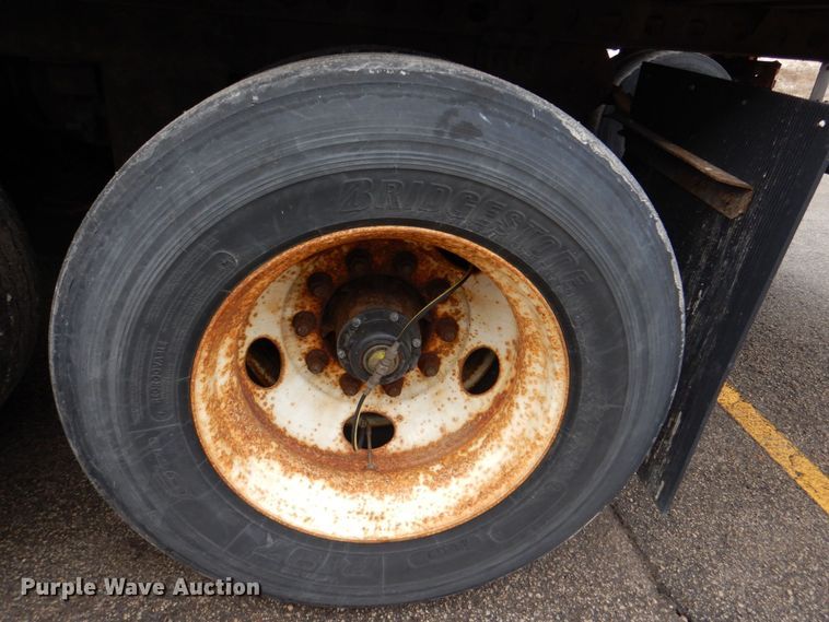 image for item DK2125 2010 Hyundai VR1450022-AS  refrigerated van trailer