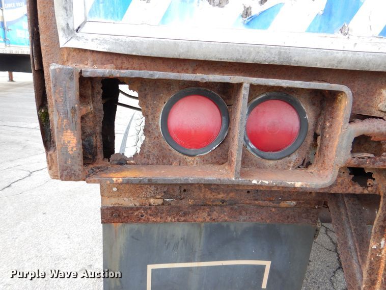 image for item DK2126 1985 Great Dane  dry van trailer