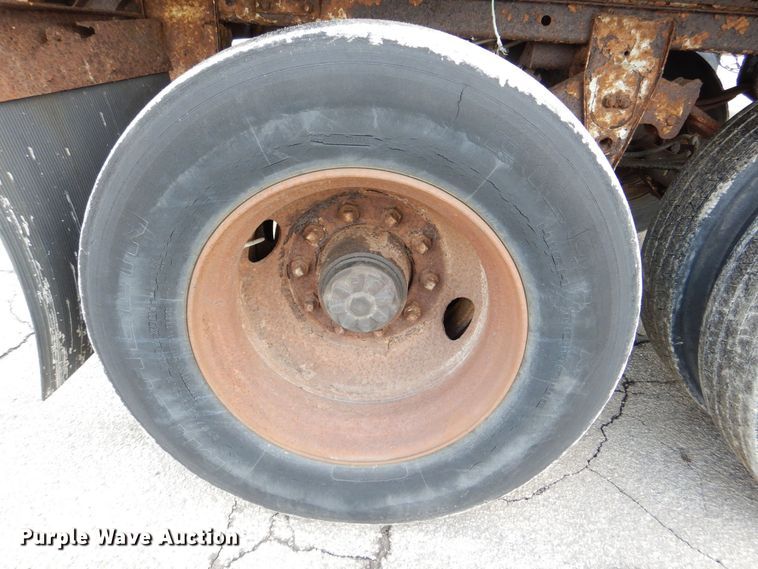 image for item DK2126 1985 Great Dane  dry van trailer