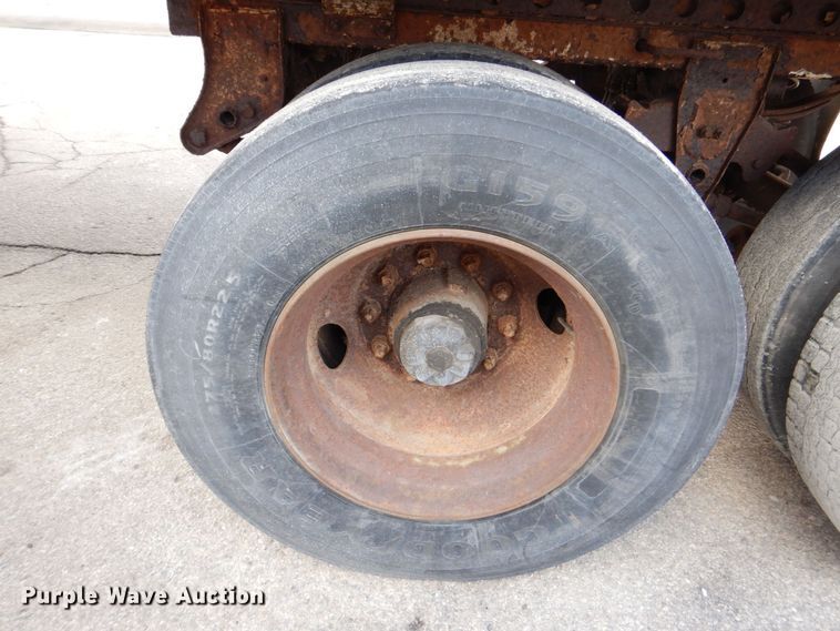 image for item DK2126 1985 Great Dane  dry van trailer