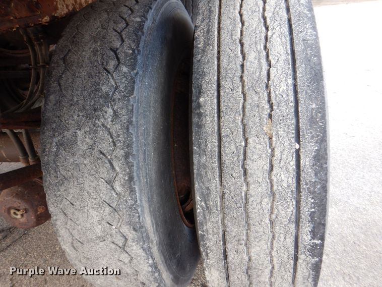 image for item DK2126 1985 Great Dane  dry van trailer