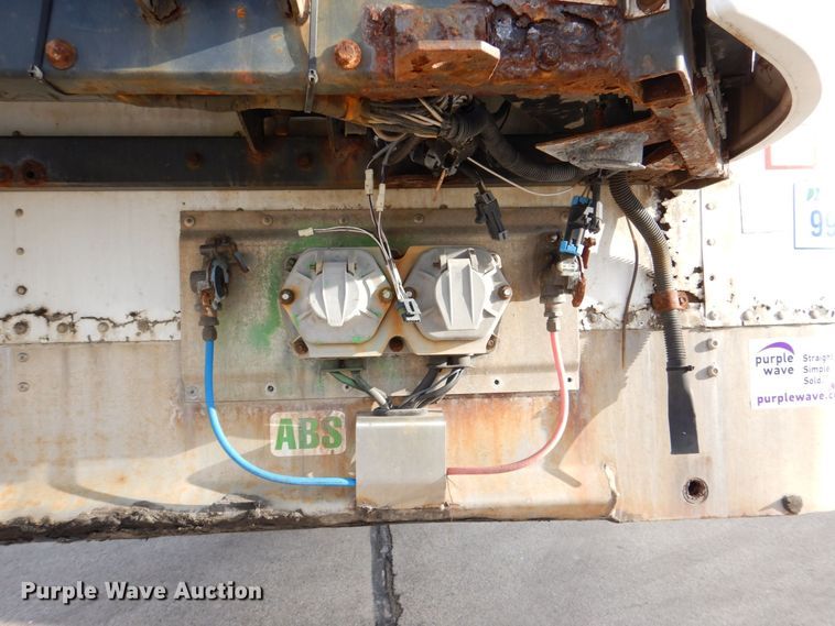 image for item DK2128 2006 Wabash RFCVHSA  refrigerated van trailer