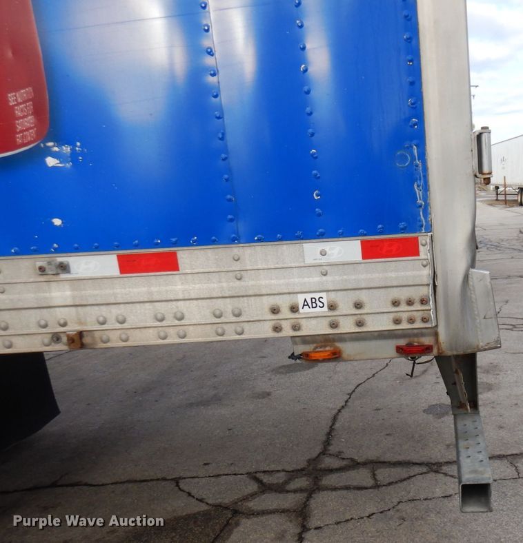 image for item DK2130 2011 Hyundai VR1480142  refrigerated van trailer