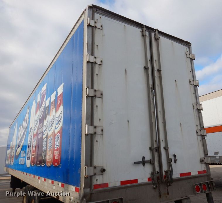 image for item DK2130 2011 Hyundai VR1480142  refrigerated van trailer