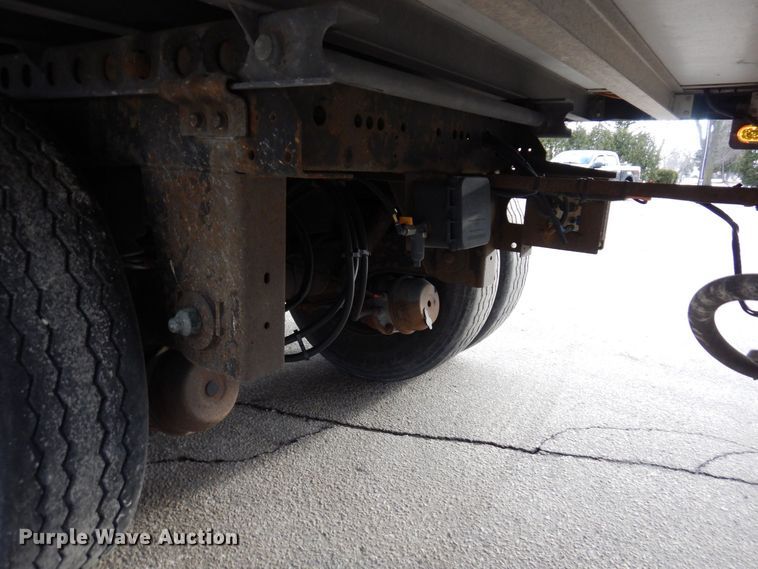 image for item DK2130 2011 Hyundai VR1480142  refrigerated van trailer