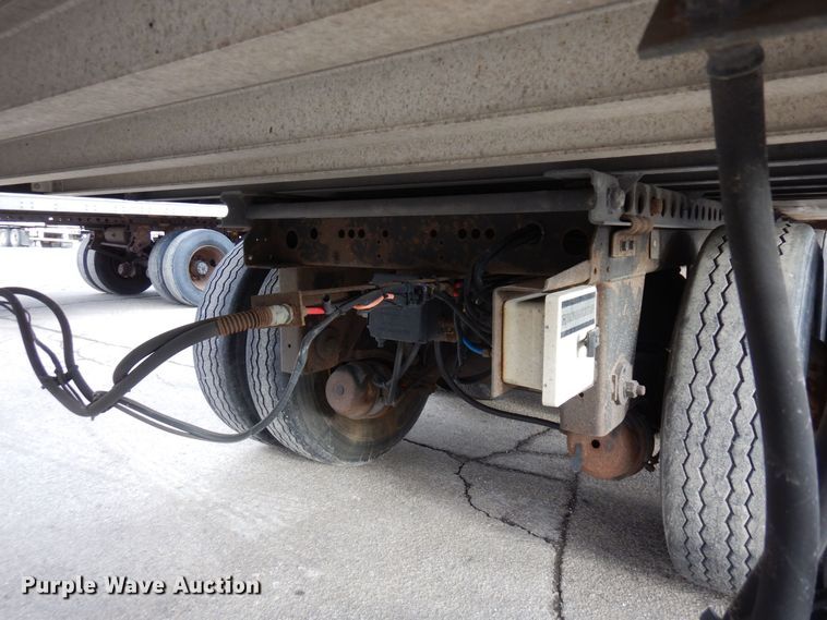 image for item DK2130 2011 Hyundai VR1480142  refrigerated van trailer