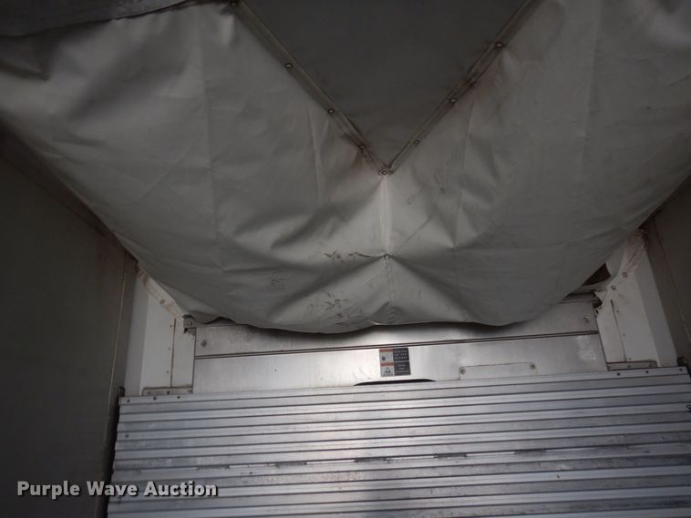 image for item DK2130 2011 Hyundai VR1480142  refrigerated van trailer