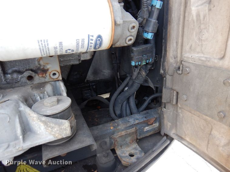 image for item DK2130 2011 Hyundai VR1480142  refrigerated van trailer