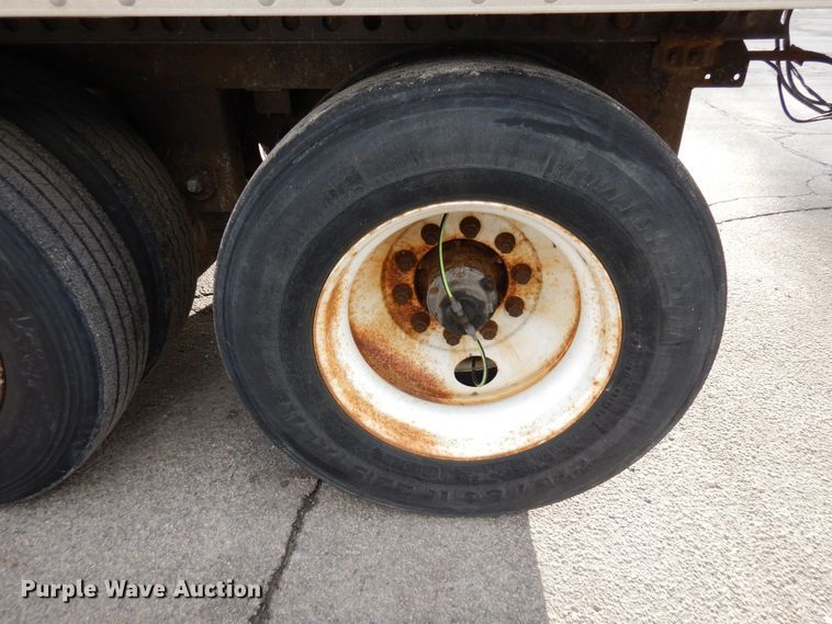 image for item DK2130 2011 Hyundai VR1480142  refrigerated van trailer