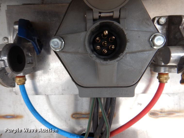 image for item DK2132 2006 Wabash RFGRHSA  refrigerated van trailer