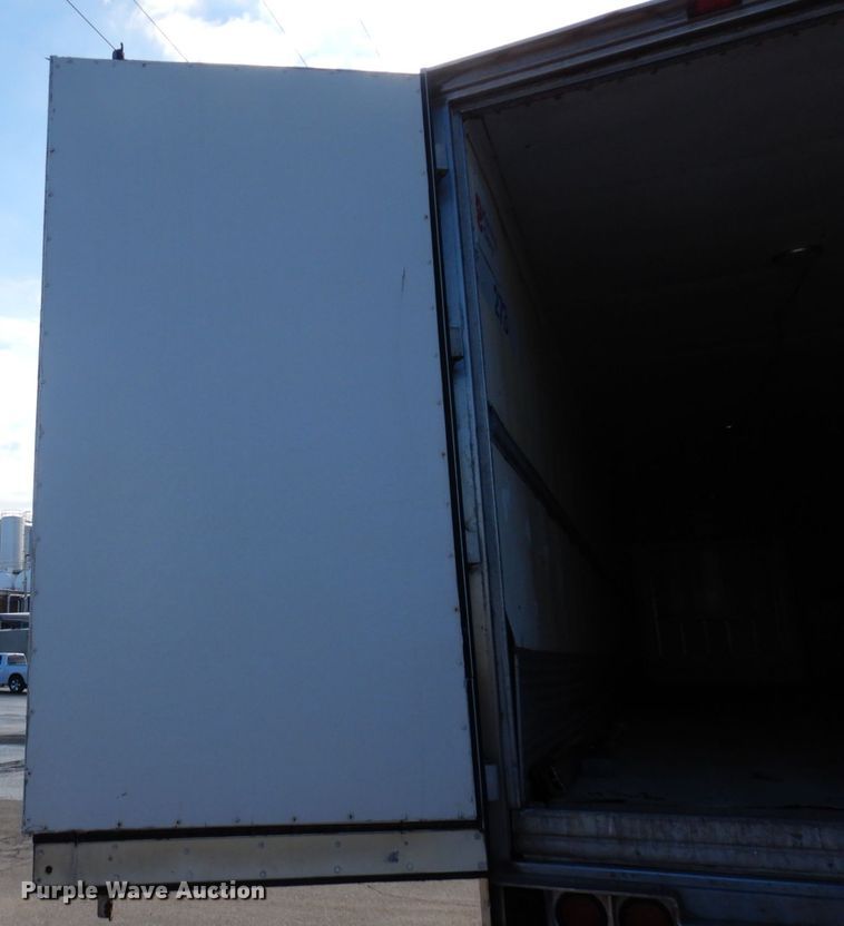 image for item DK2134 1987 Great Dane  refrigerated van trailer