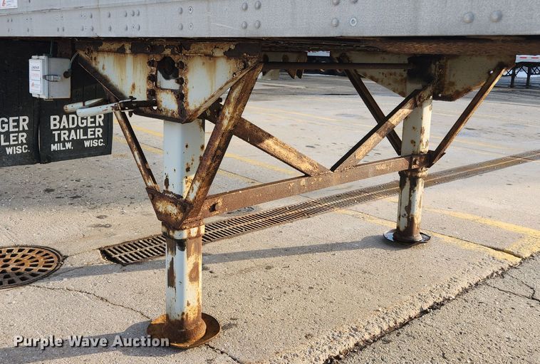 image for item DK2136 1990 Great Dane 701TZ1  refrigerated van trailer