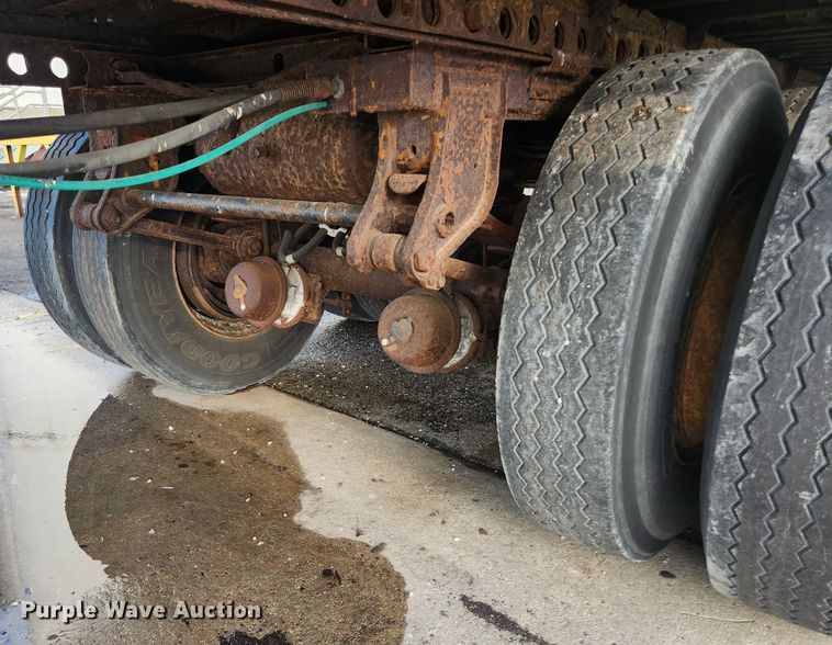 image for item DK2136 1990 Great Dane 701TZ1  refrigerated van trailer