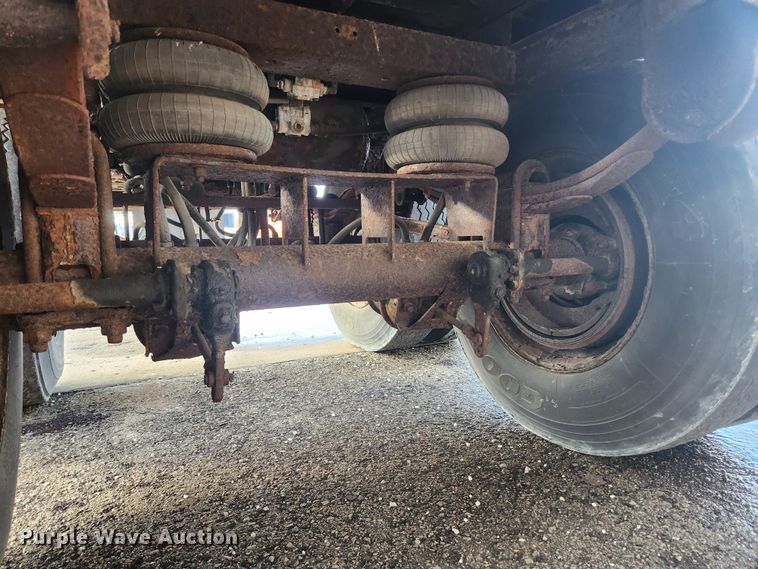 image for item DK2136 1990 Great Dane 701TZ1  refrigerated van trailer