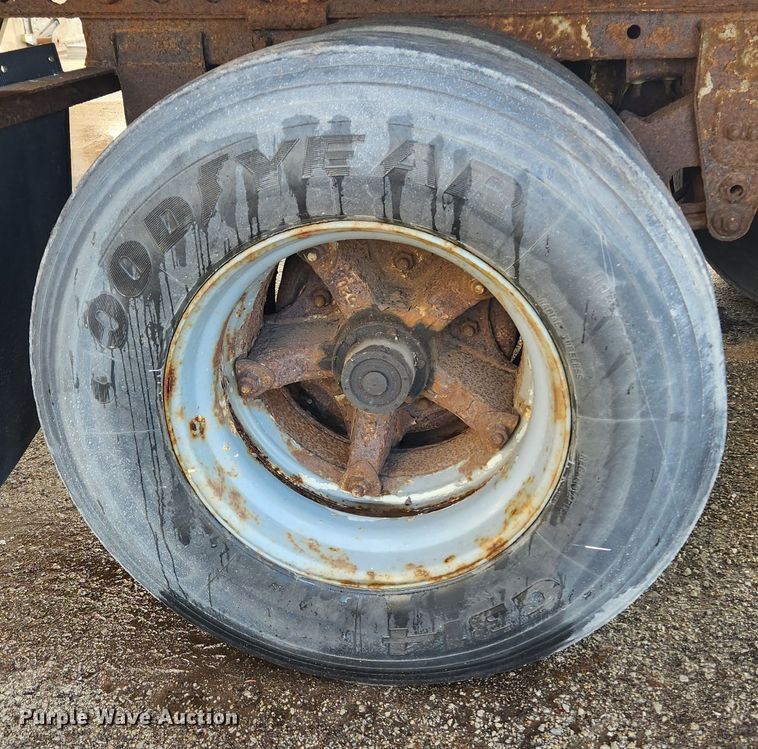 image for item DK2136 1990 Great Dane 701TZ1  refrigerated van trailer