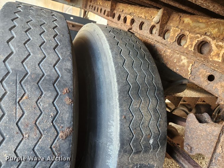 image for item DK2136 1990 Great Dane 701TZ1  refrigerated van trailer