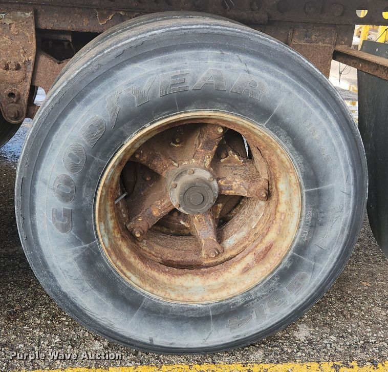 image for item DK2136 1990 Great Dane 701TZ1  refrigerated van trailer